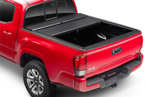 Roll-N-Lock® E-Series XT Retractable Truck Bed Cover